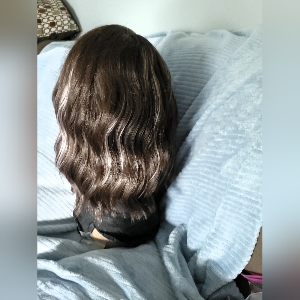 Gorgeous Wig!!! Browm With Light Pink And Blonde Highlights - Picture 5 of 14